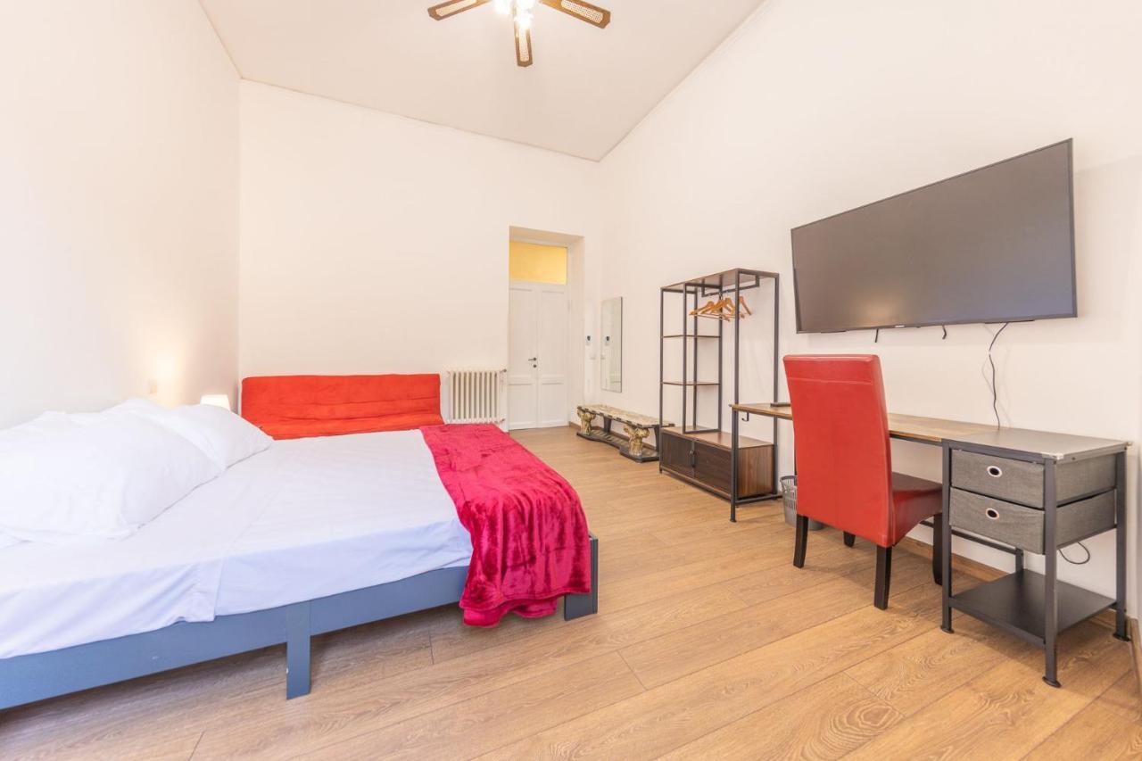 The House Of Thrones Apartment Viterbo Exterior photo